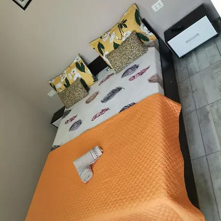 Cazare La Mari Quarto em Acomodações Particulares